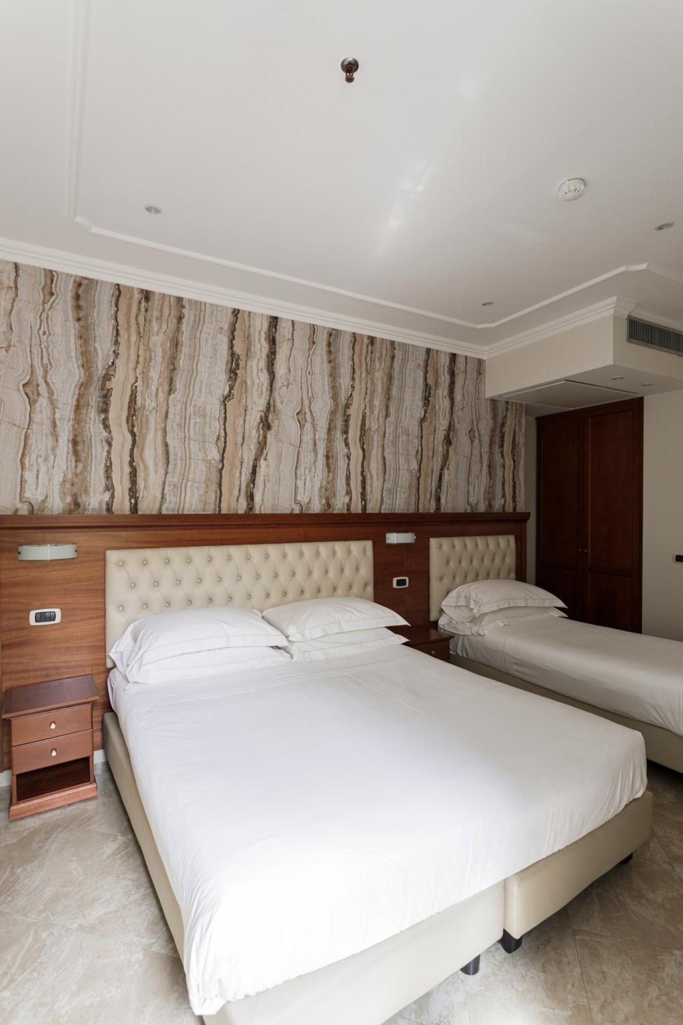 Esposizione Luxury Hotel Rom