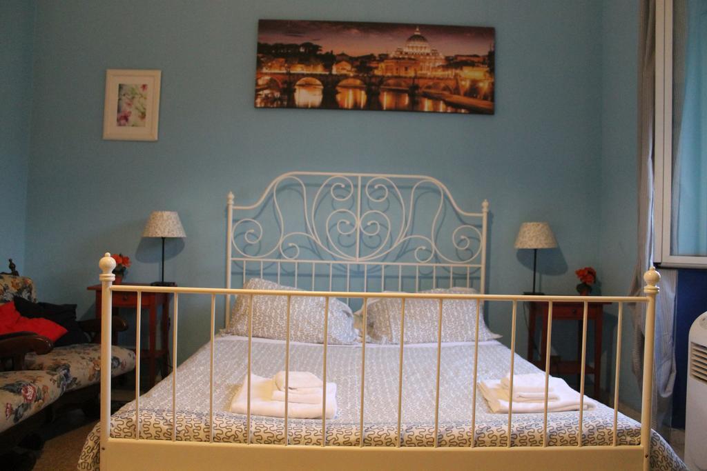 Rossana Holidays