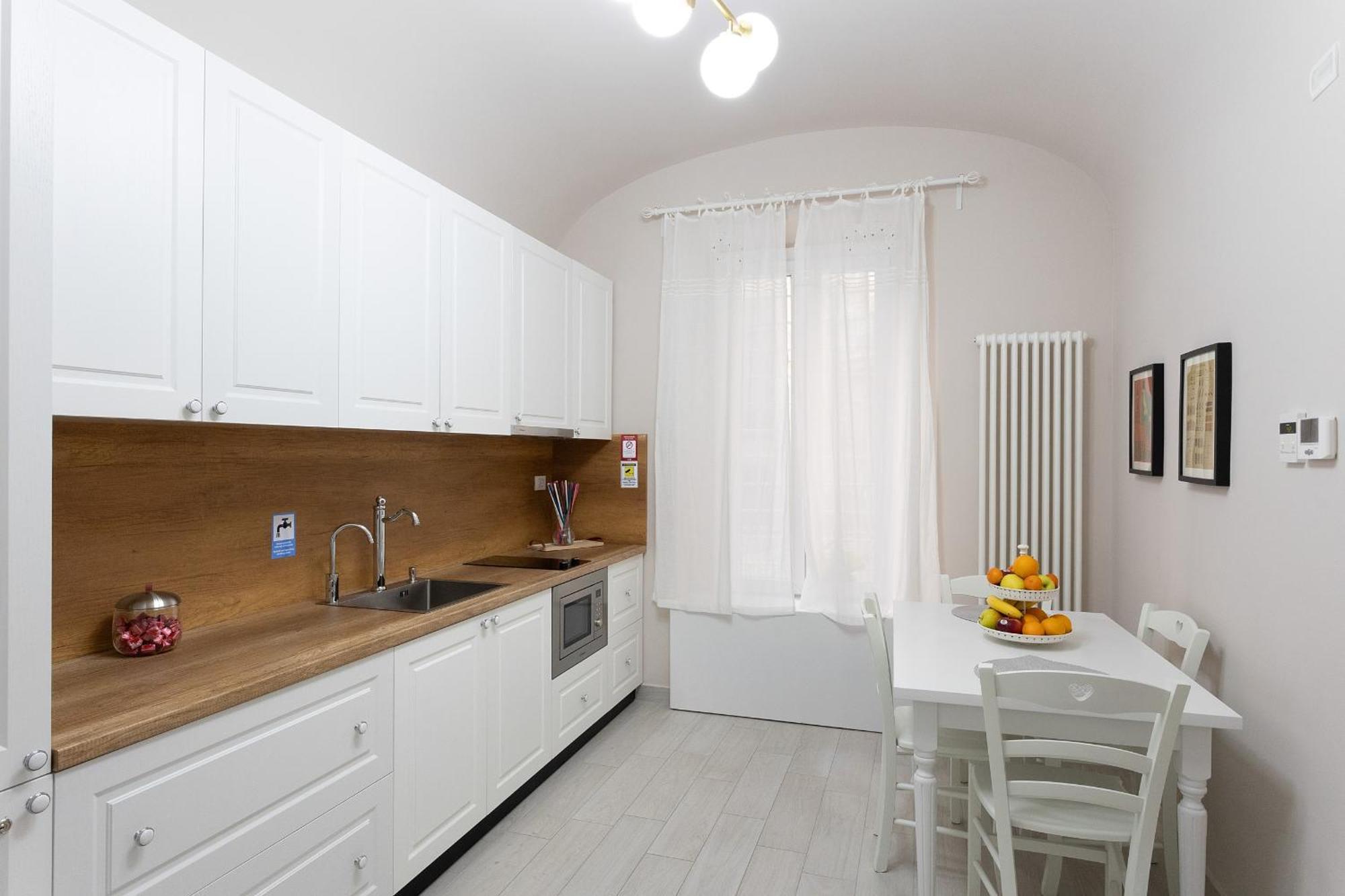 Colosseo House