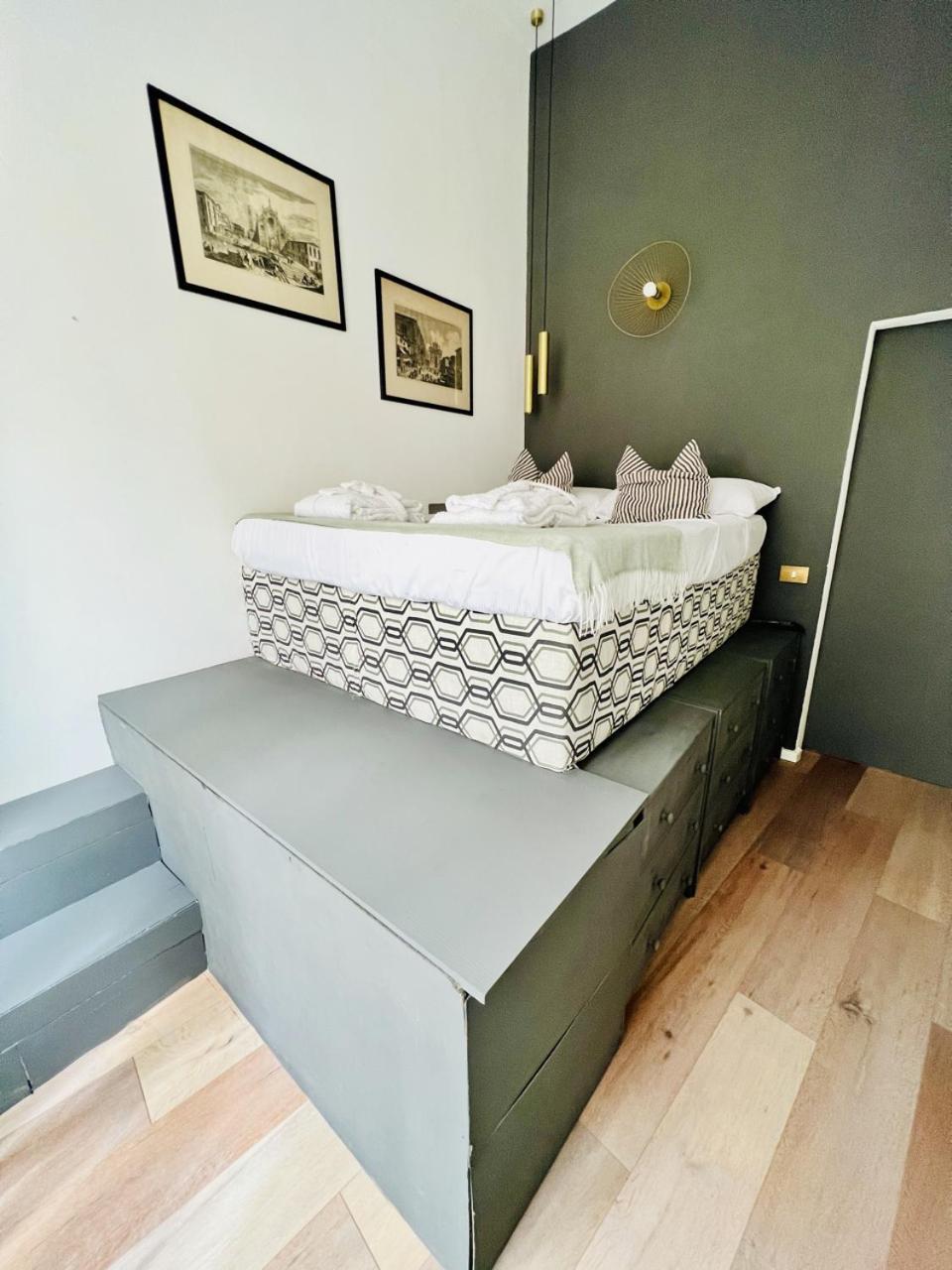 Apartment Srental House *