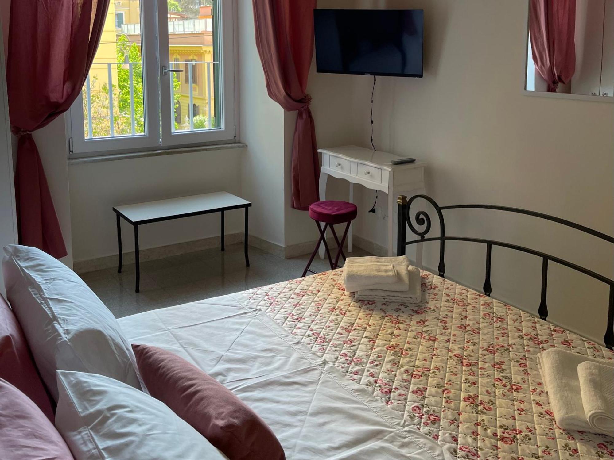 Domus Claudia San Giovanni Apartamento Roma