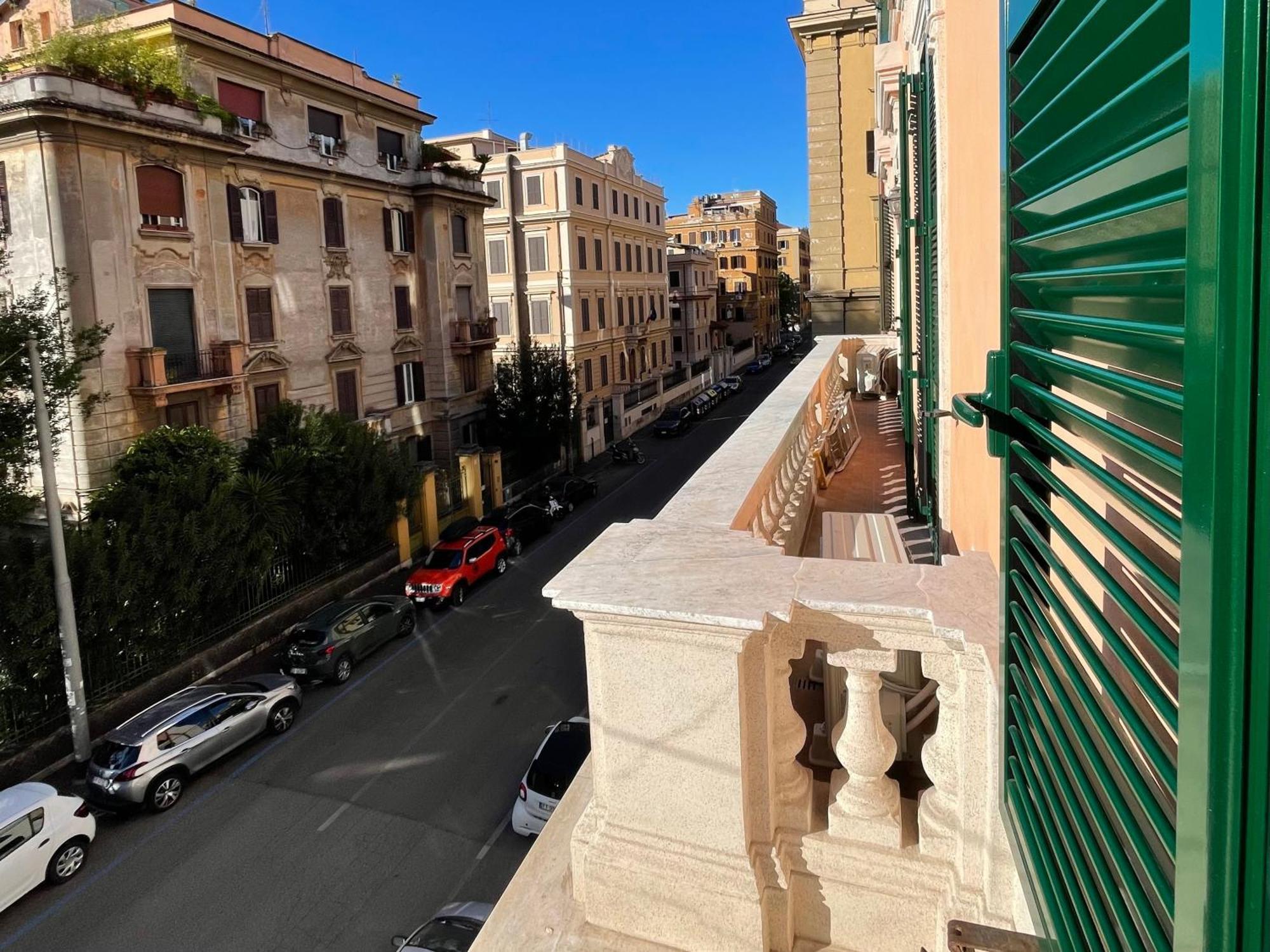 Domus Claudia San Giovanni Appartamento *