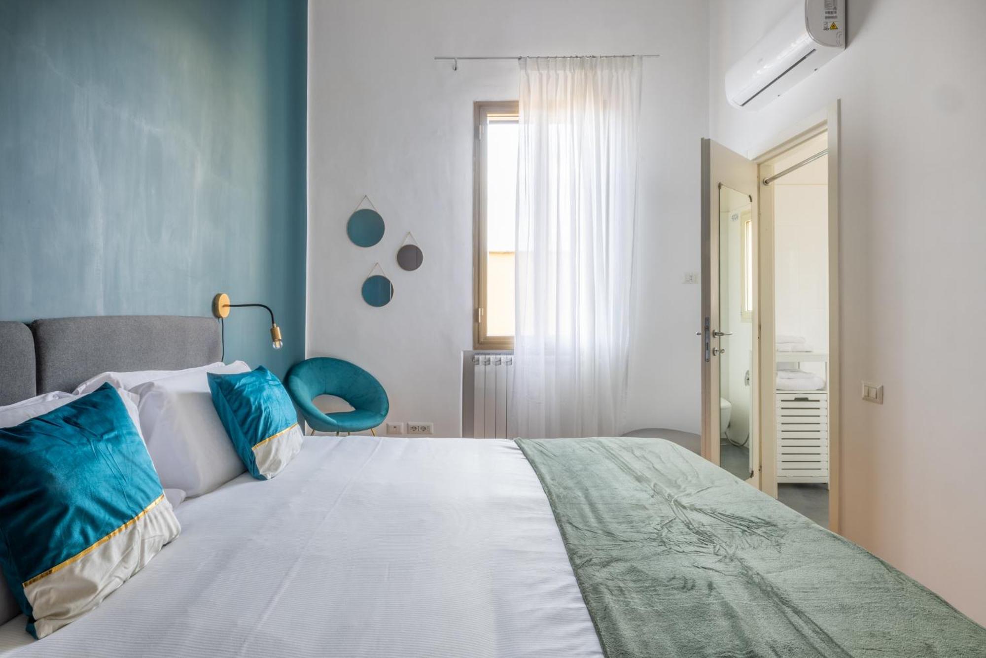 Elegant With Two Bedrooms Appartamento Roma