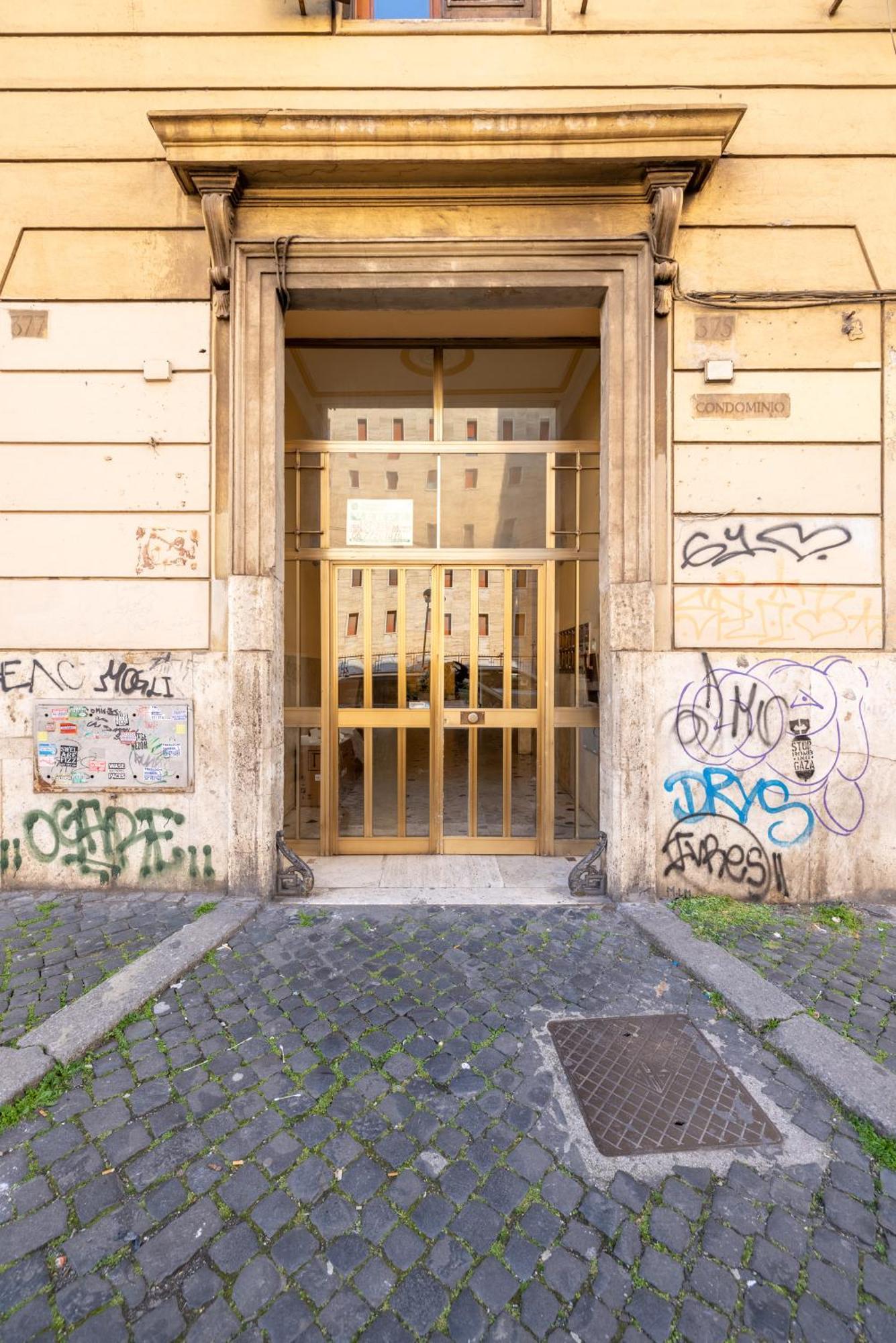 Appartamento Elegant With Two Bedrooms *