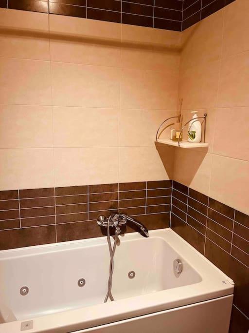 Casa Divertente A Appartamento *