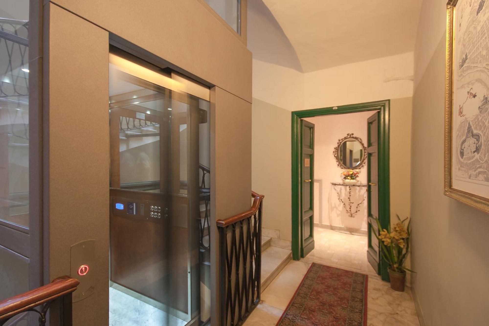 Hotel Silla