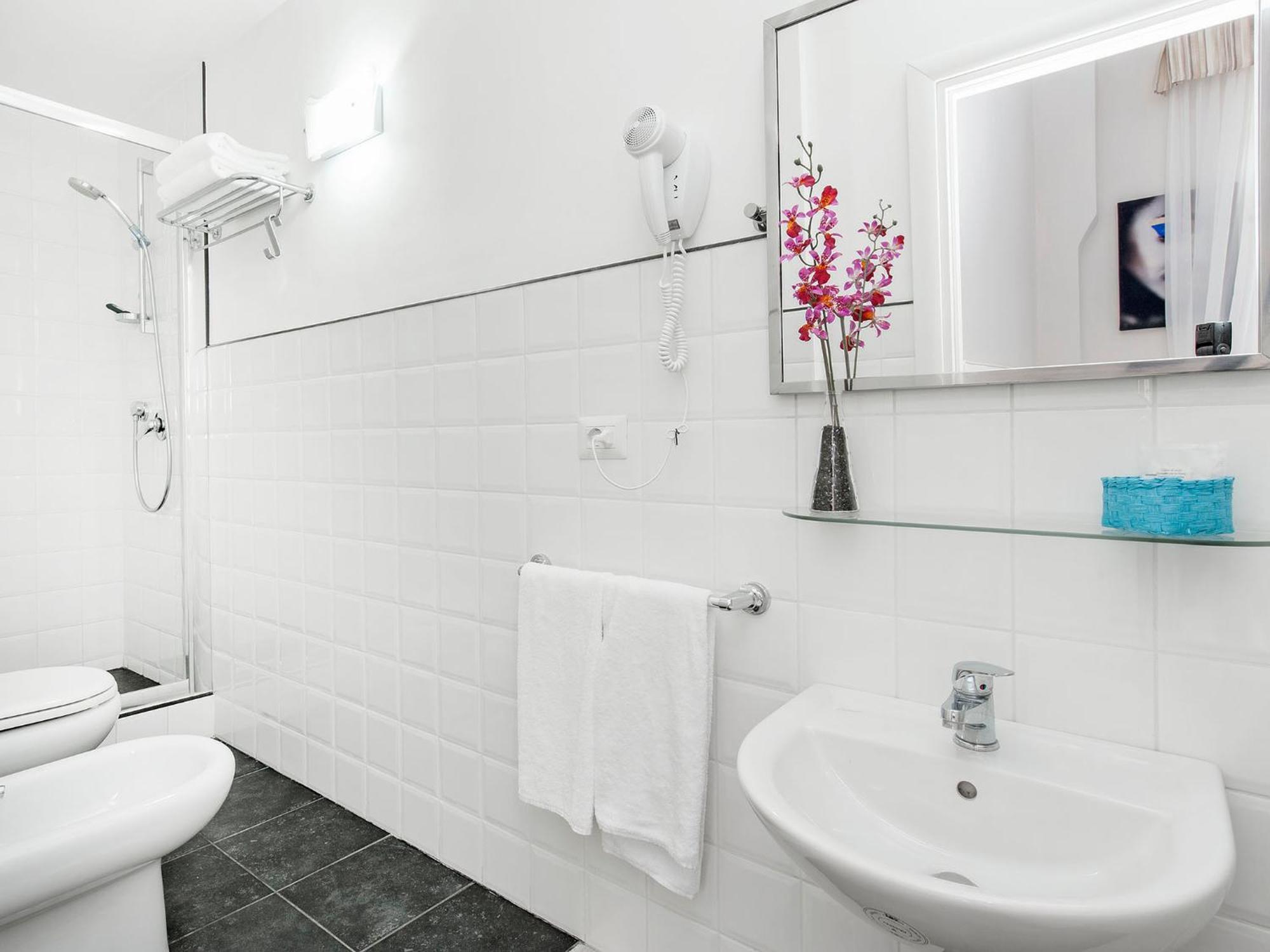 White Colosseo Bed & Breakfast