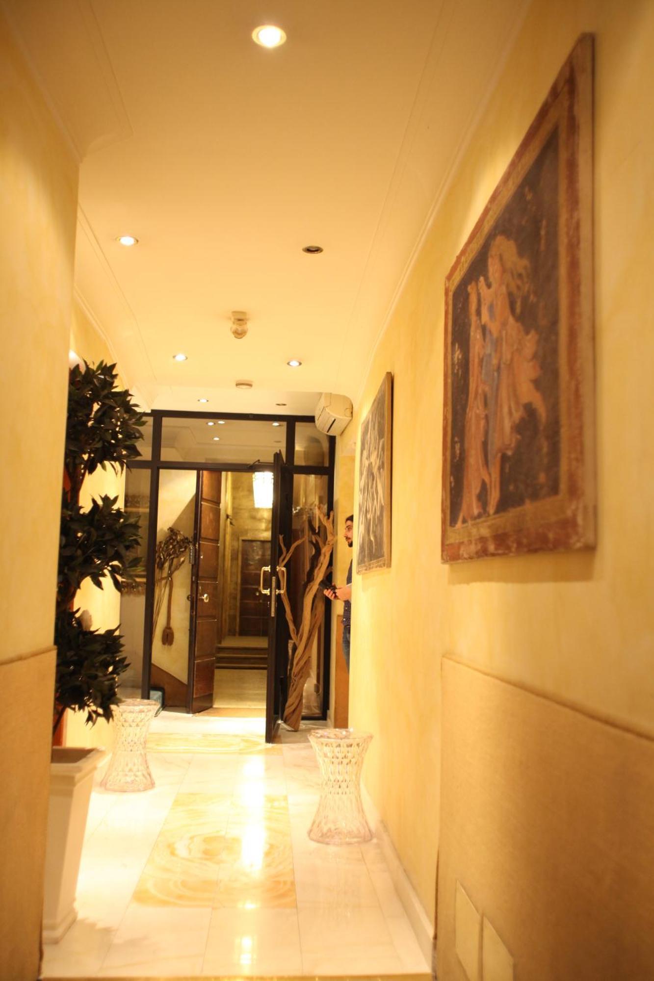 Bed & Breakfast Luxury H 2000 3*