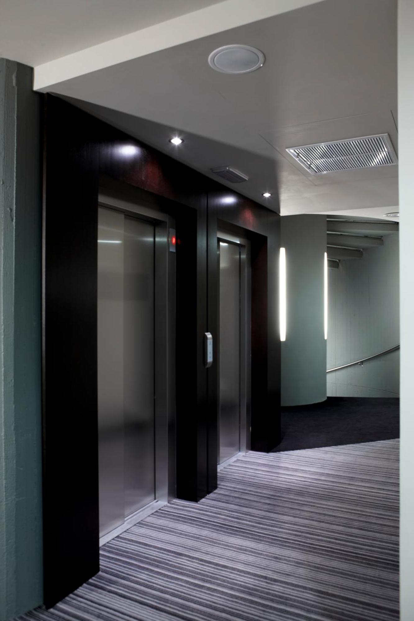 Hotel Twentyone 4*