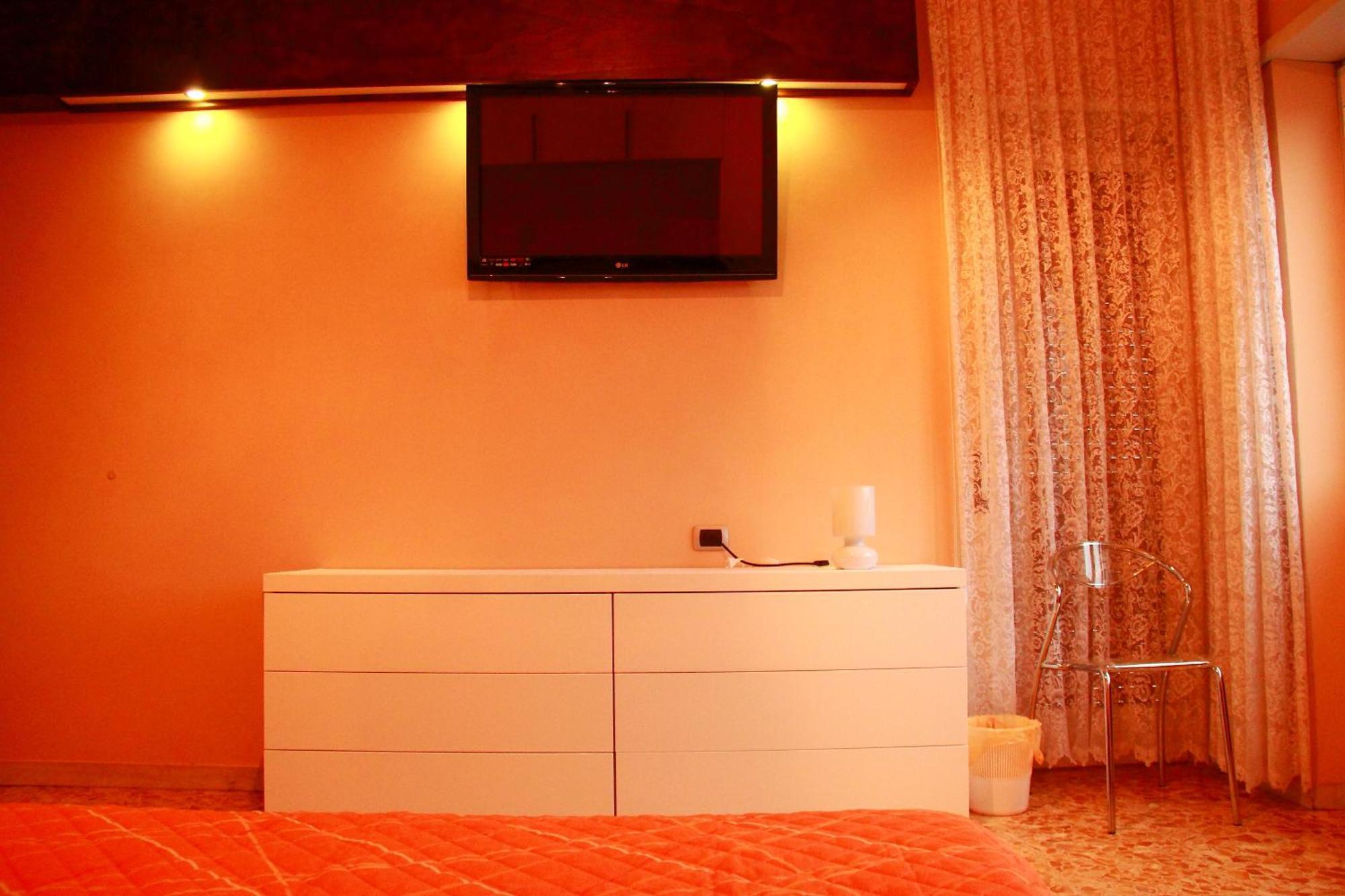 Bed & Breakfast Hello 2*
