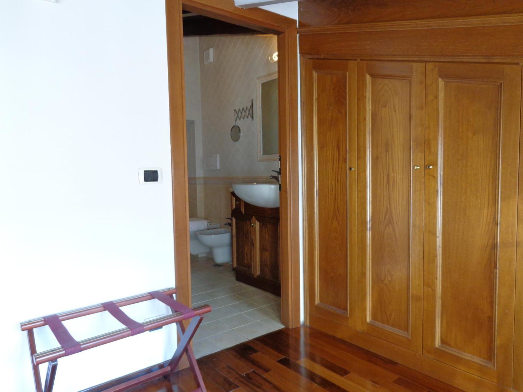 Guest house Borgo Pio 91 Rome