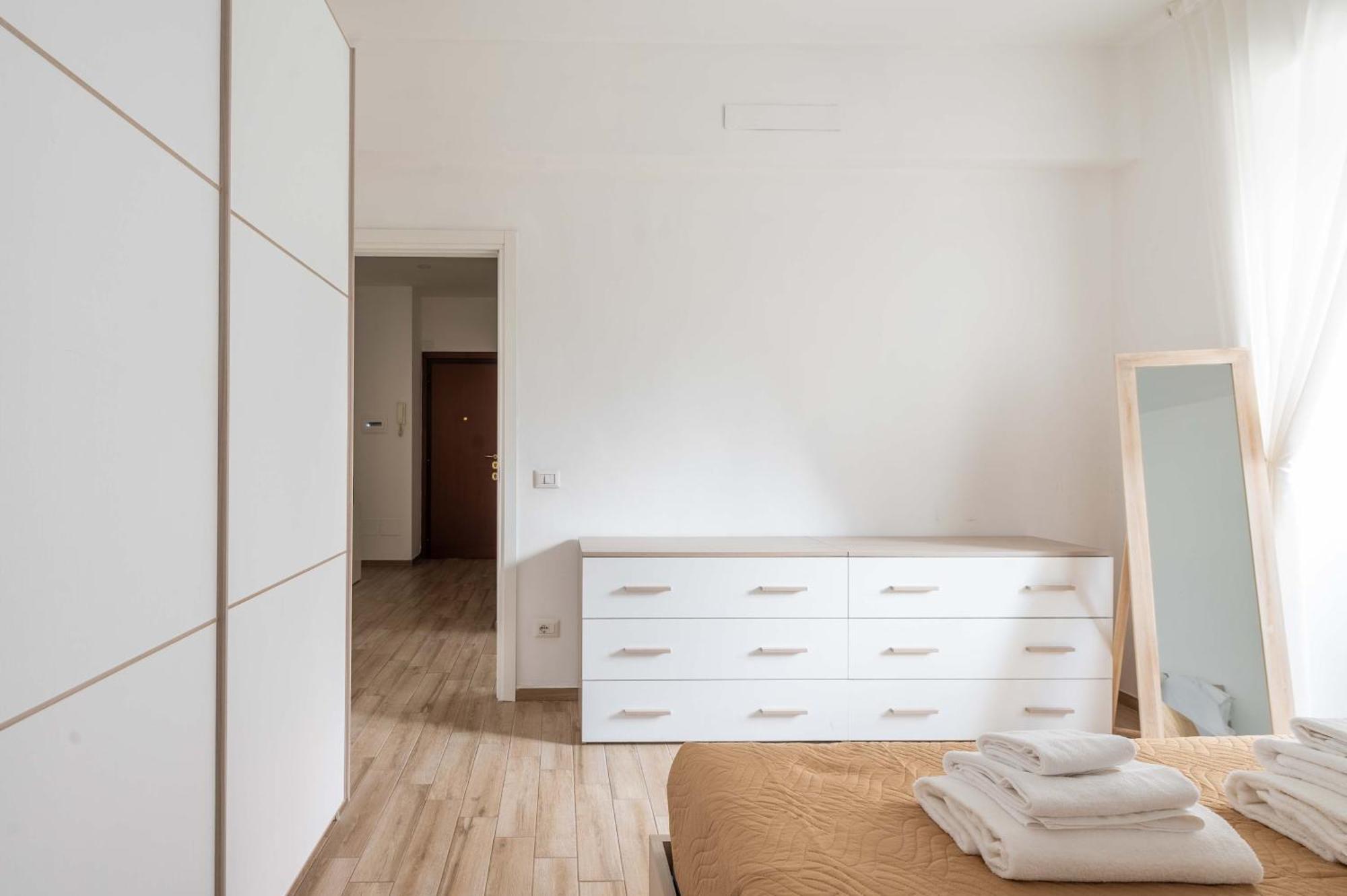 Loverhome 1 Roma