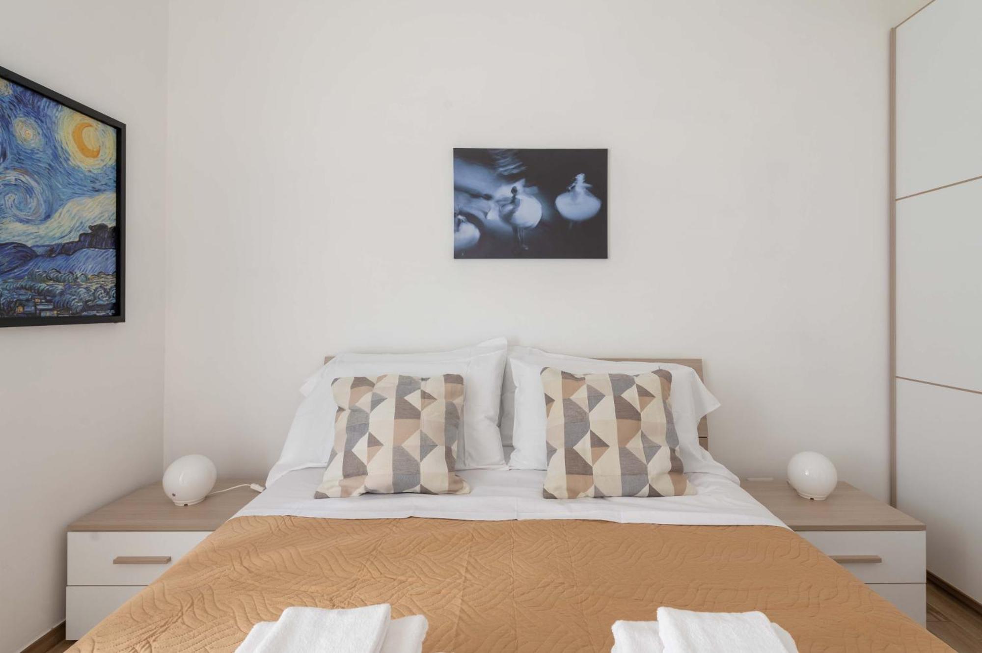 Apartamento Loverhome 1 *
