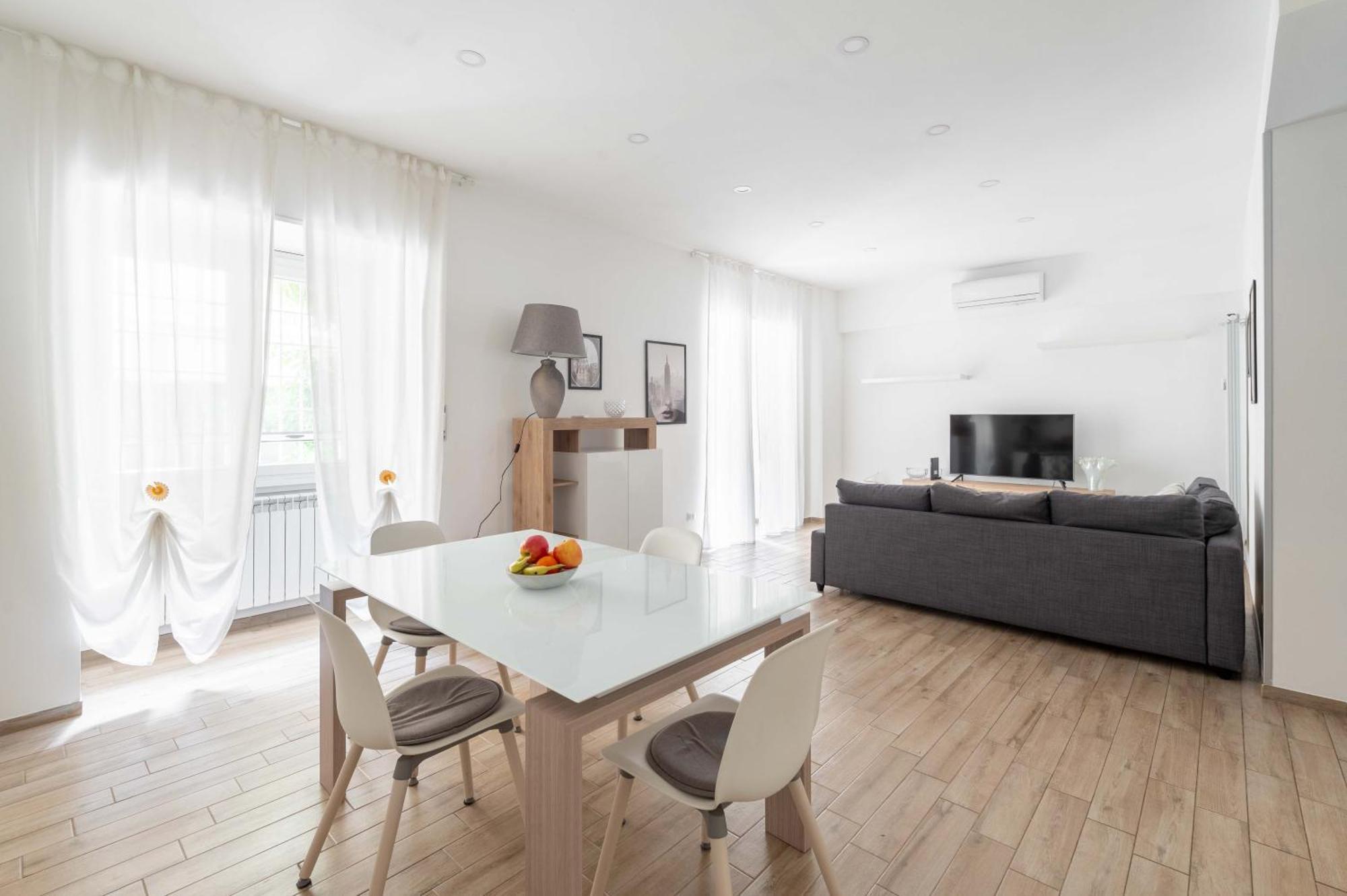 Loverhome 1
