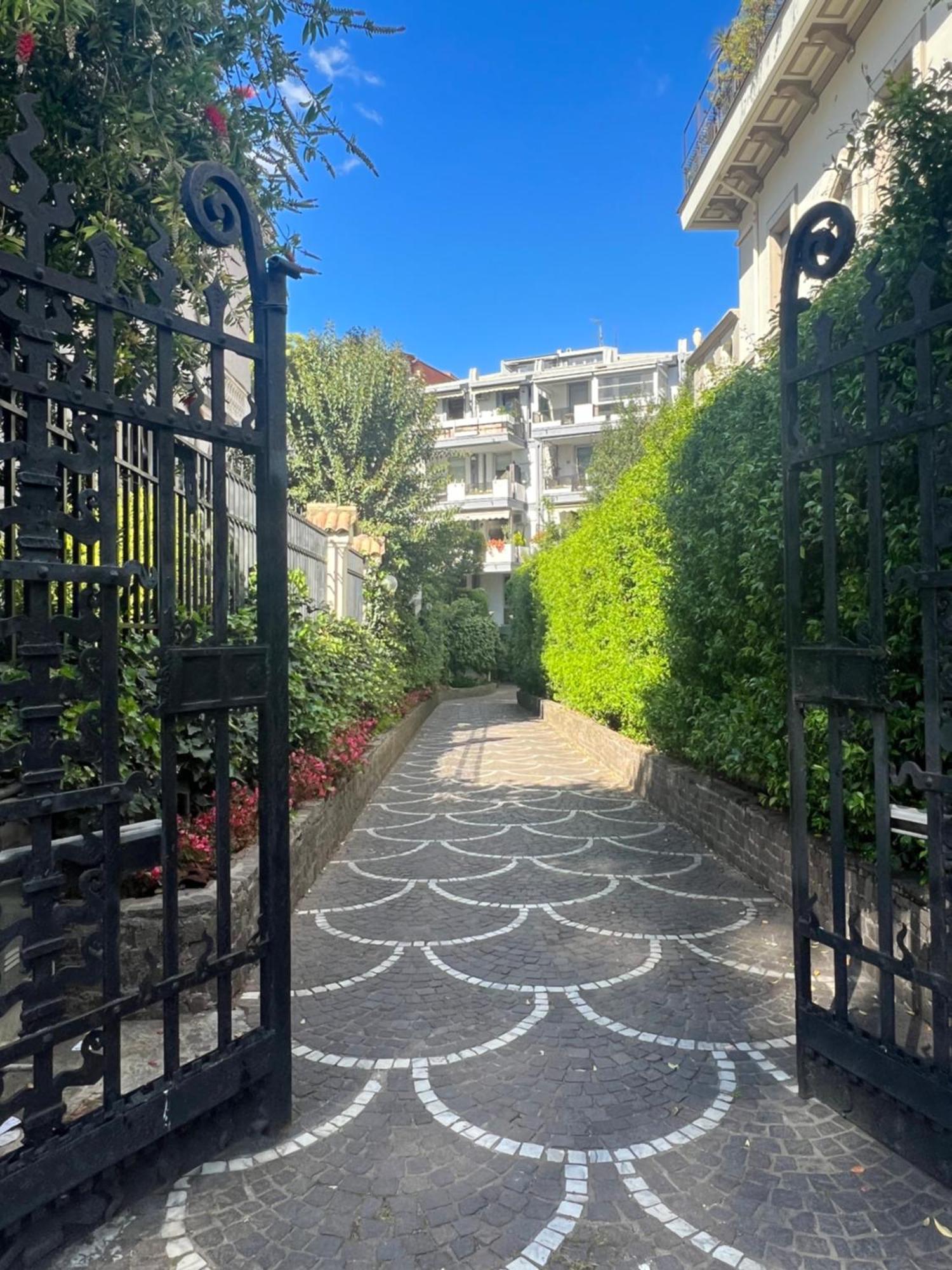 Apartment Borghese *