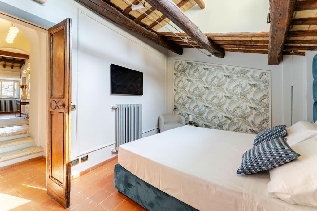 Appartamento Giulia Penthouse - 5 Min Piazza Navona *