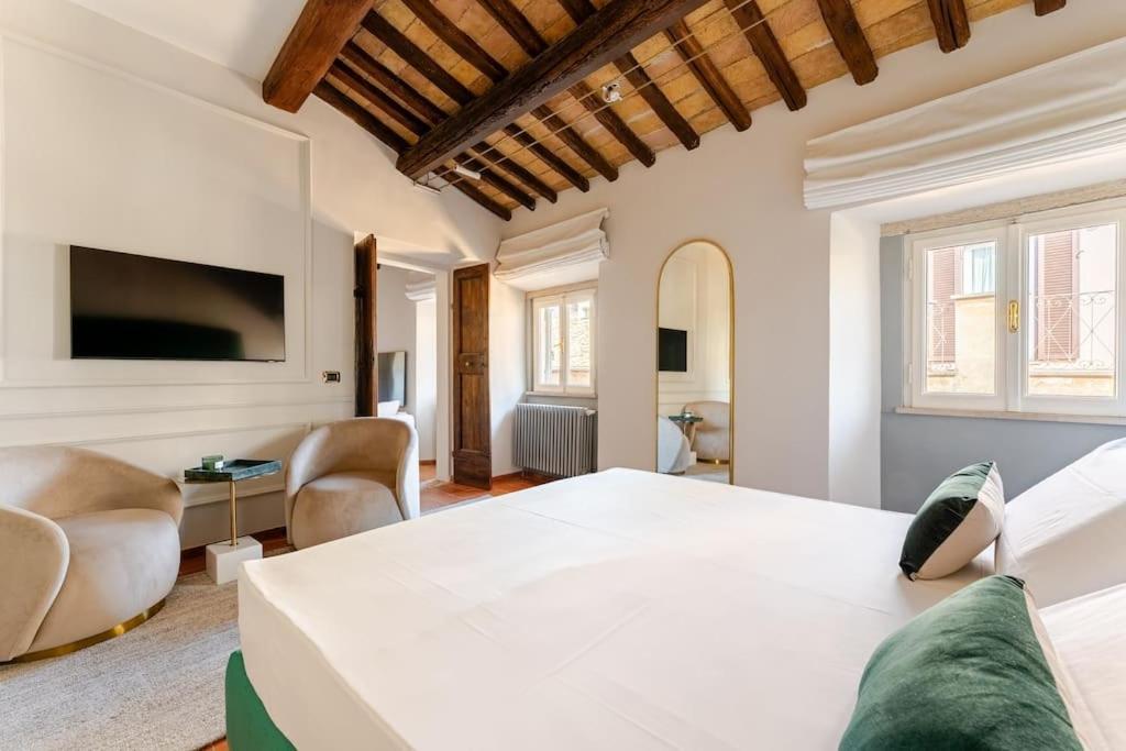 Appartamento Giulia Penthouse - 5 Min Piazza Navona *