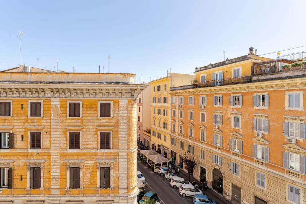 Appartamento Flat Vespasiano - Cinema - 1min Musei Vaticani Roma