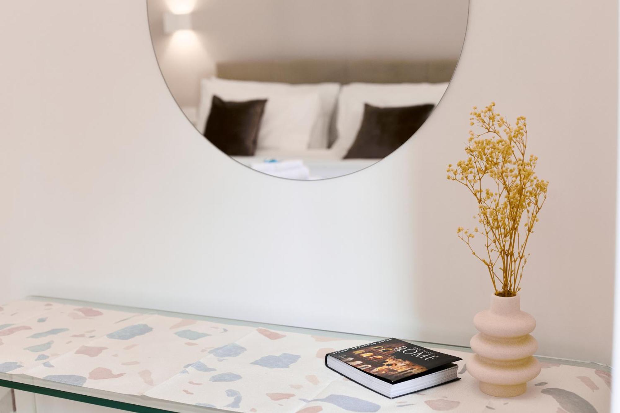 Apartment Labi Colossevm *