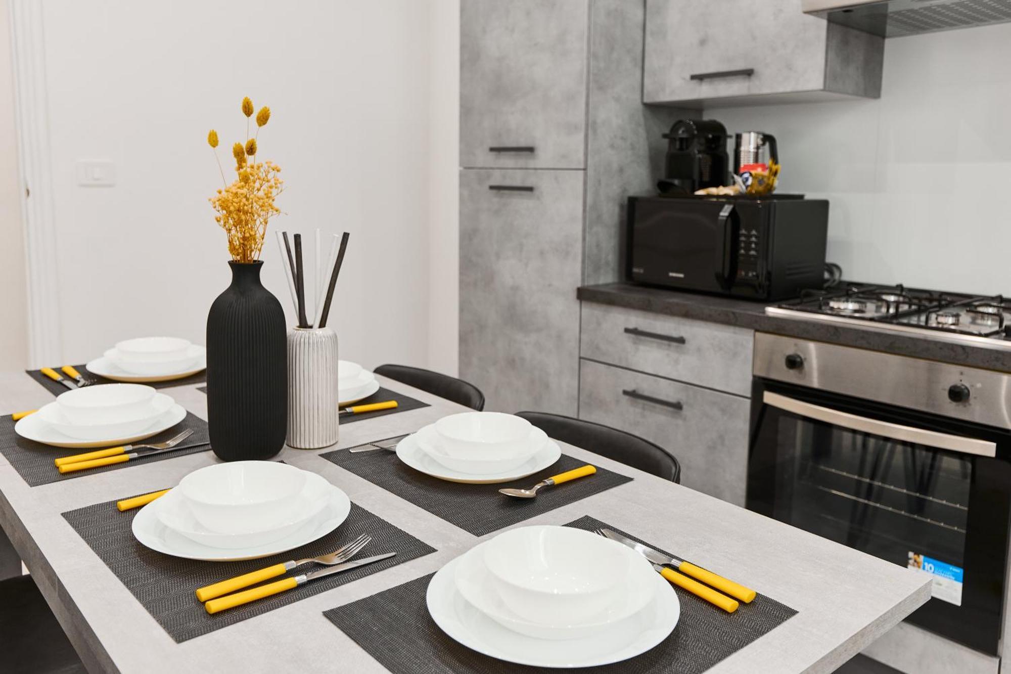 Apartment Labi Colossevm