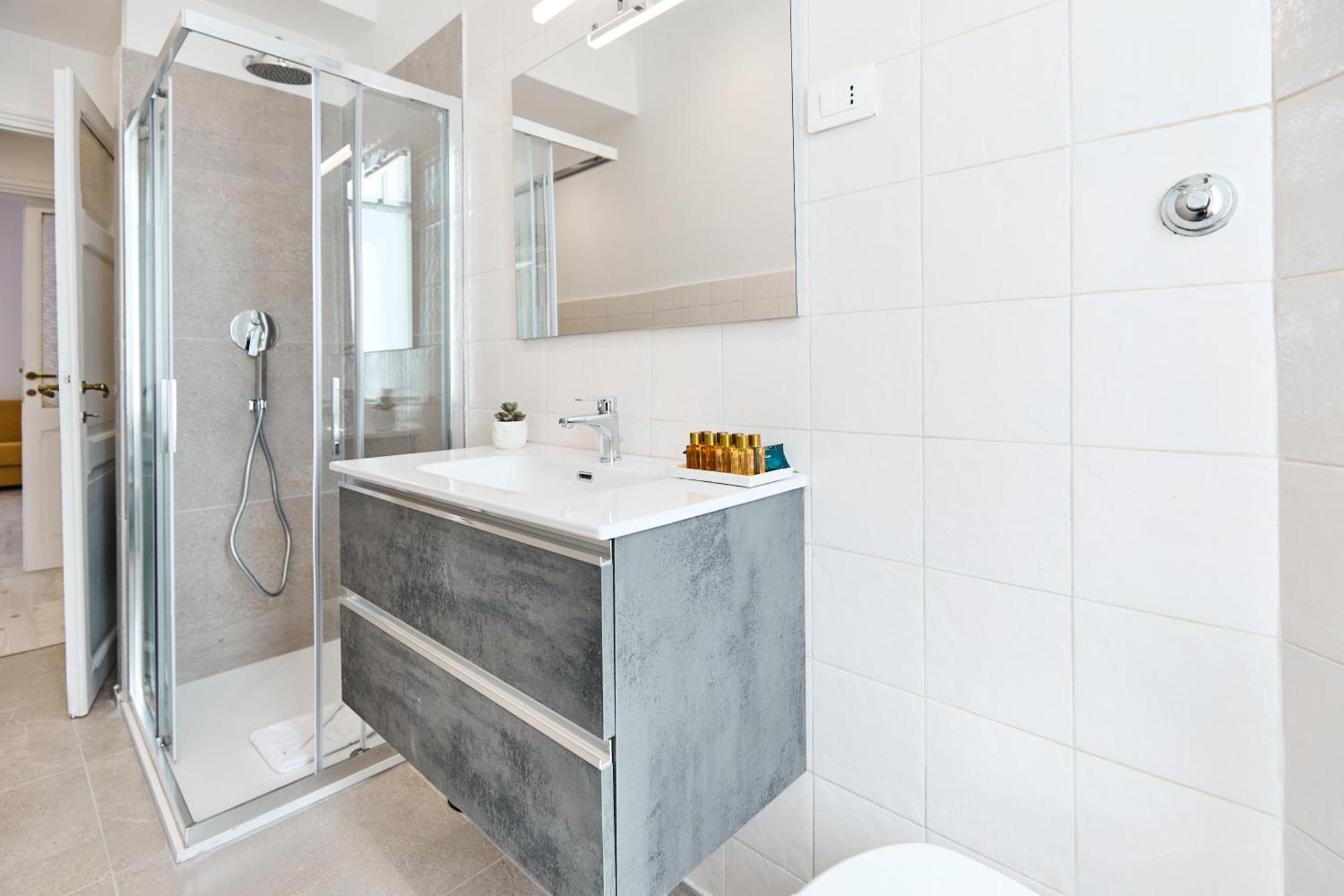 Apartment Labi Colossevm