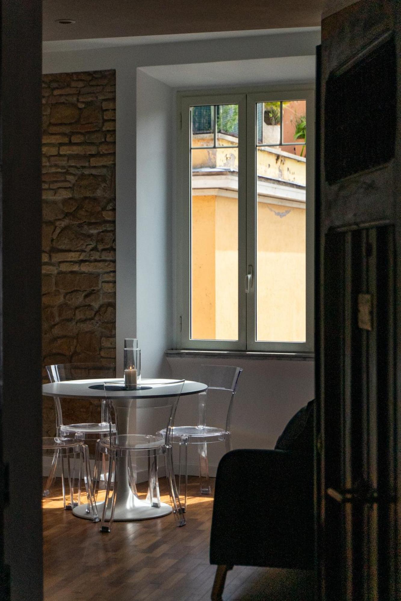 Apartment Domus In Trastevere Luxury Rome