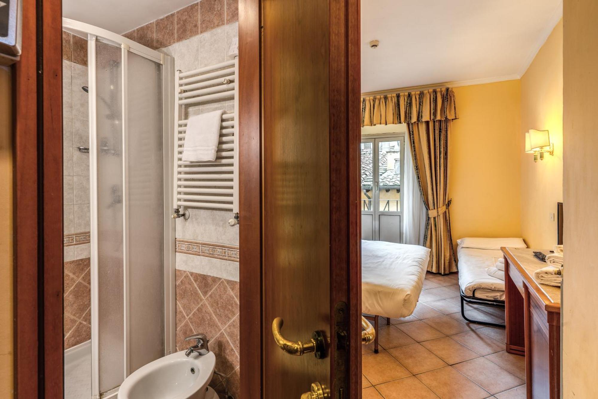Pomezia Hotel 2*