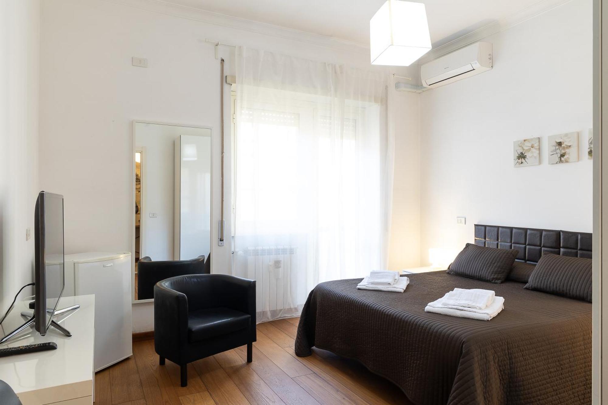 - Mirabella - Appartamento Roma