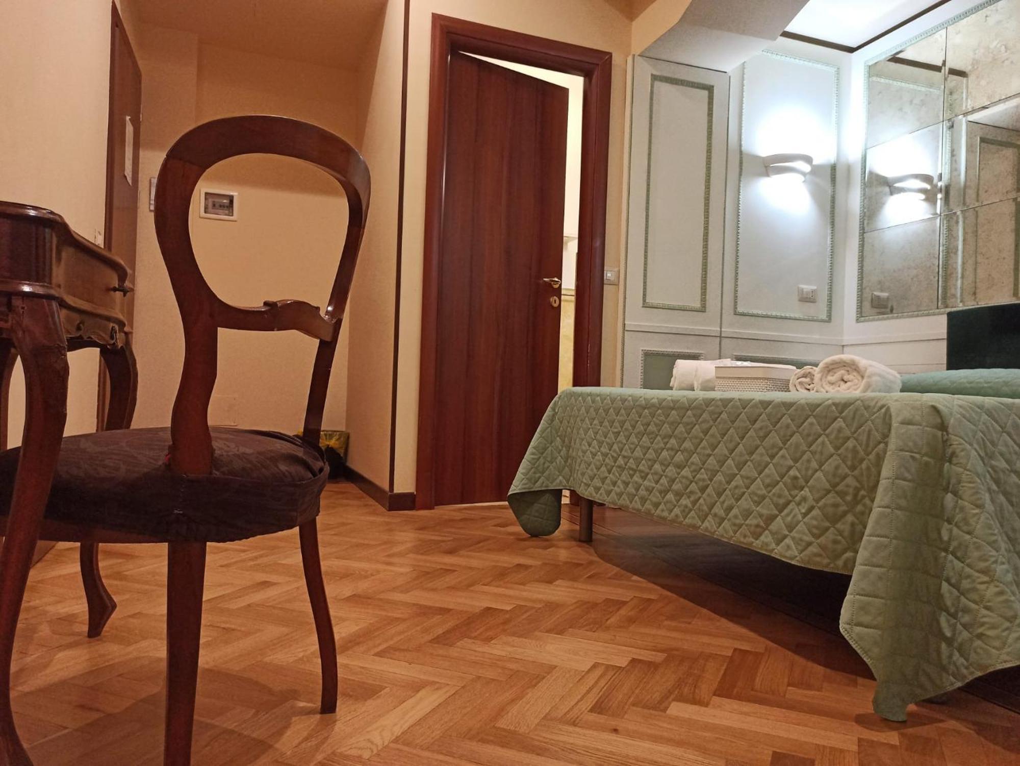 Bed & Breakfast Domina Popolo Rome