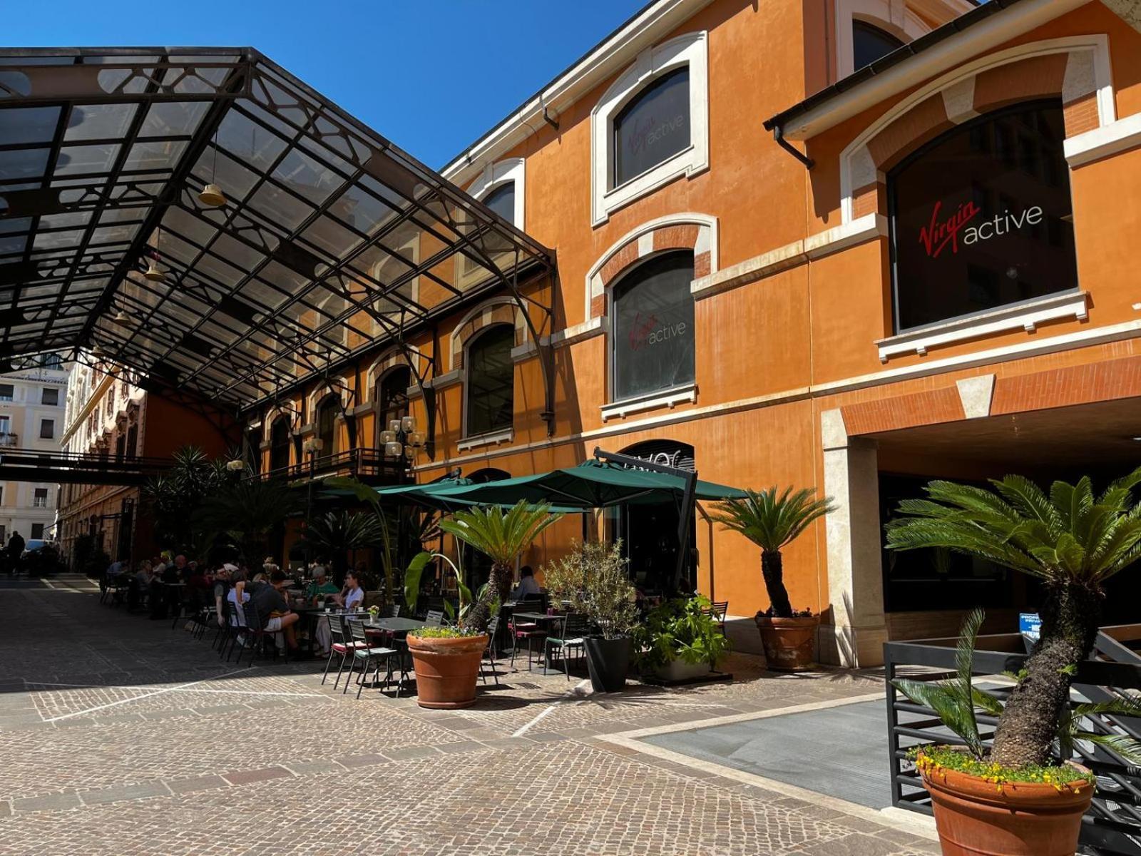 Be Your - Stendardi's House * Roma
