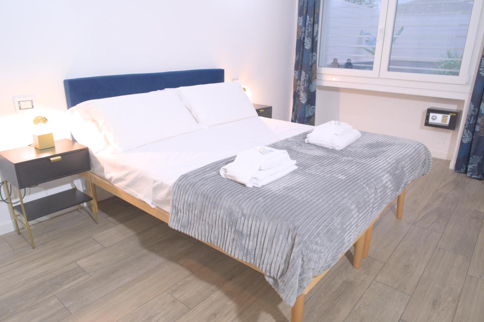 Toscani 24 Apartment