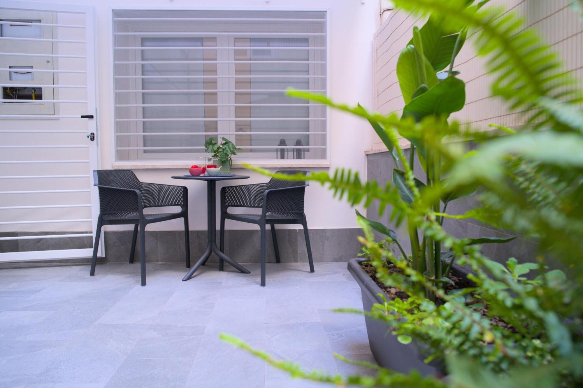 Apartment Toscani 24 *