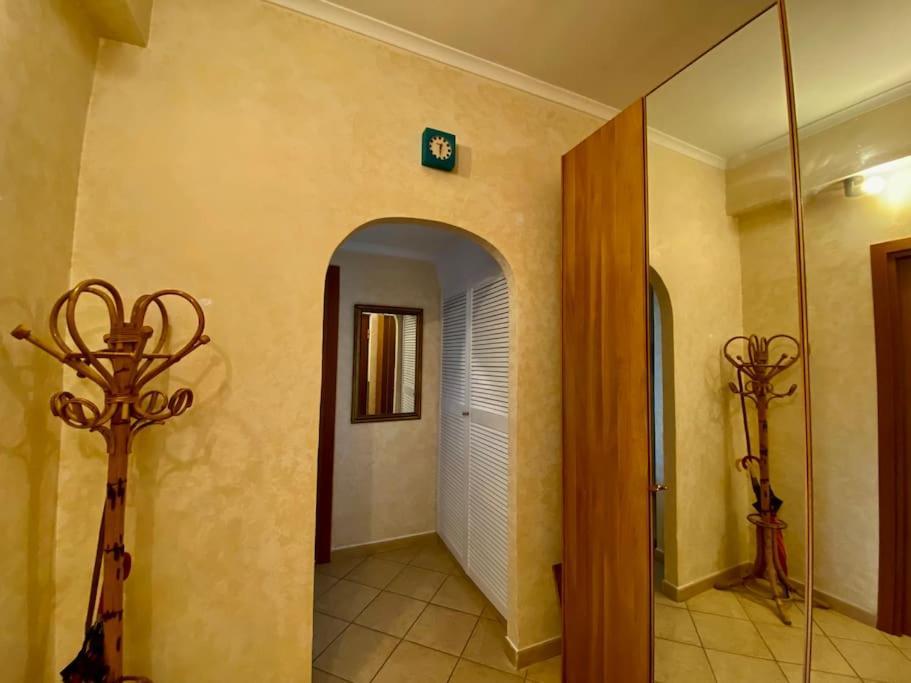 Fiello Flat #1 Rom