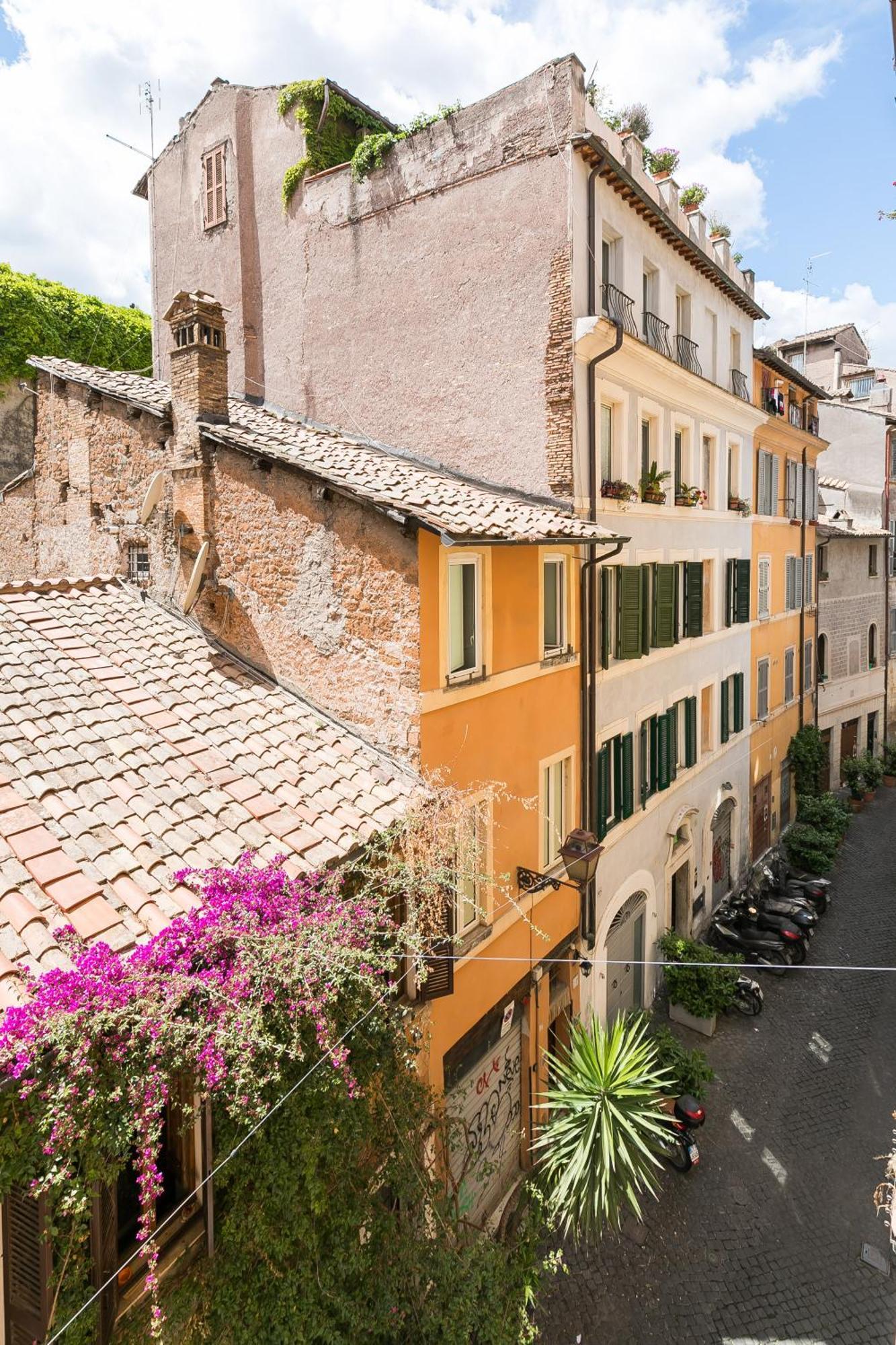 R.c. Cappellari Charming Campo De Fiori Apartment Rome