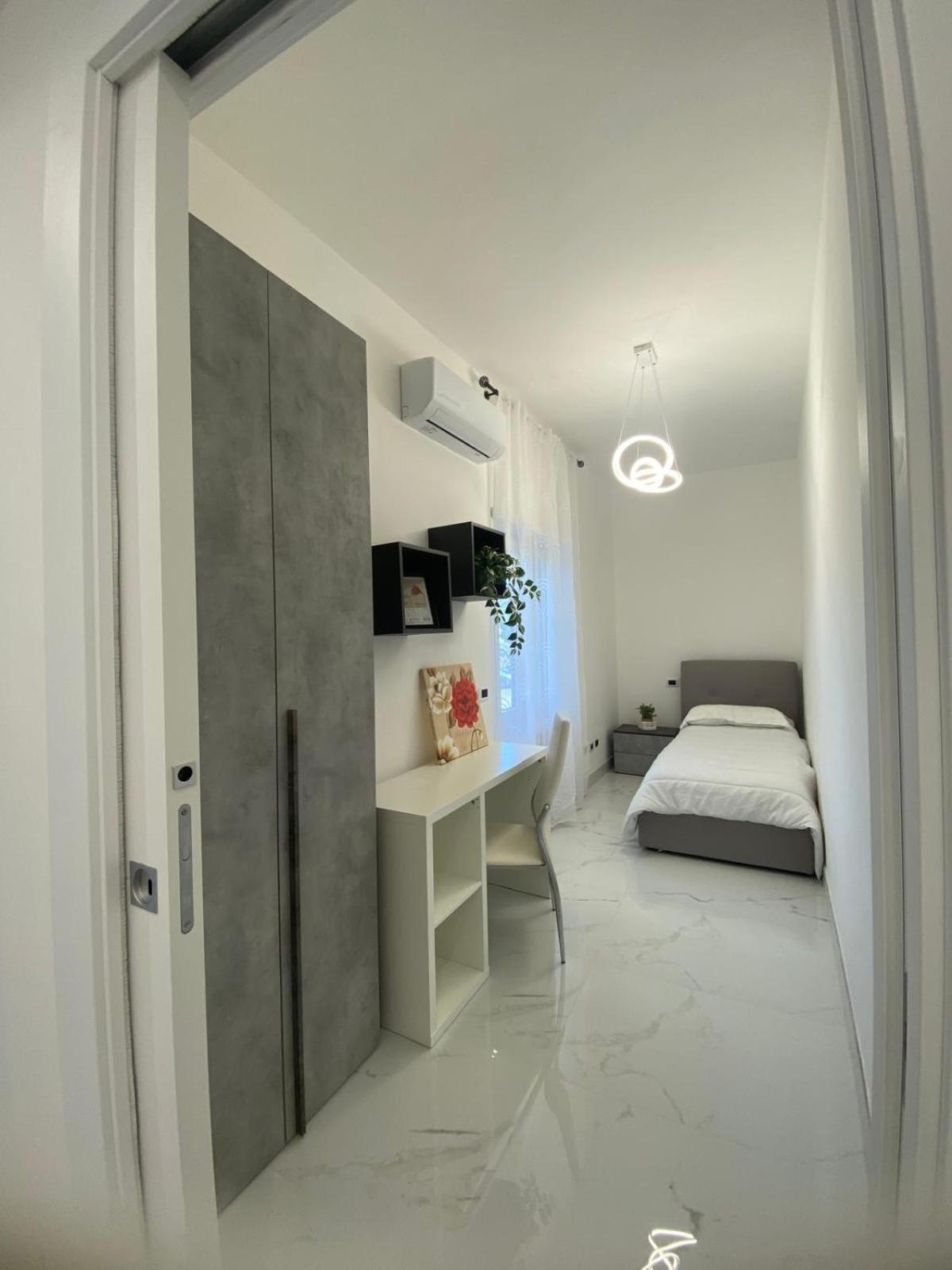 Tiburtina Flats Apartment *