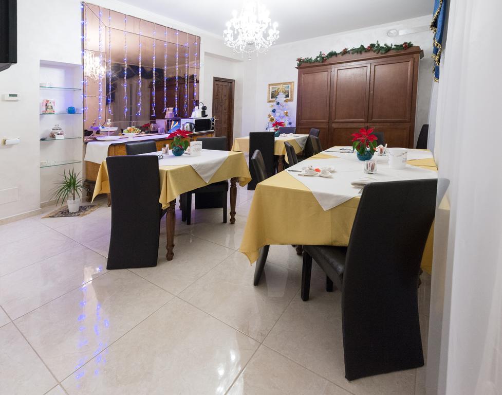 Royal Alojamento de Acomodação e Pequeno-almoço