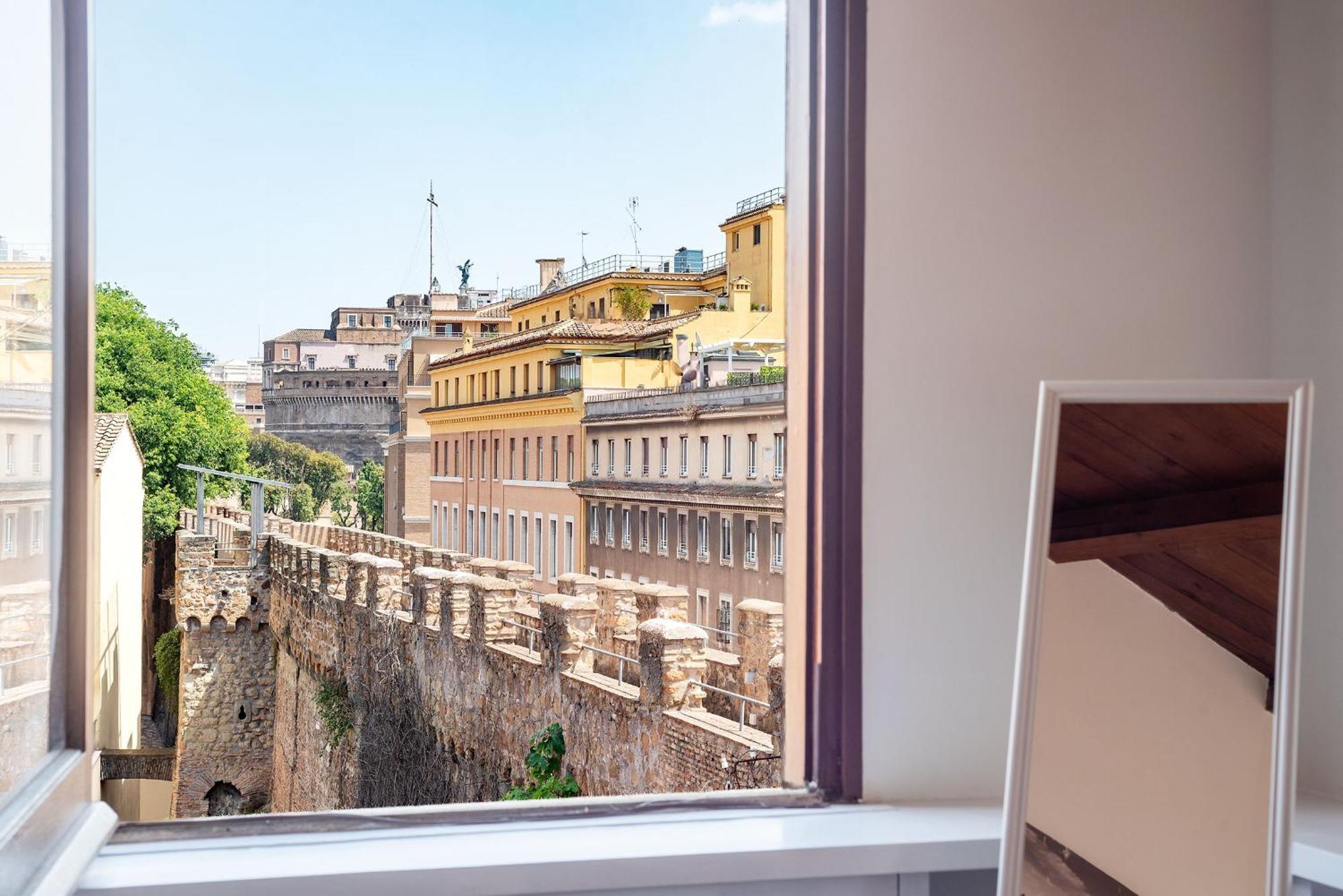 2 Bedroom Flat With Vatican Terrace Roma