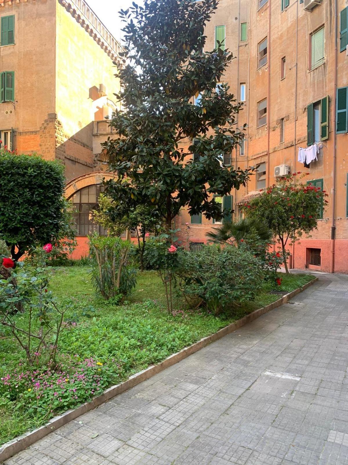 Degli Eroi Apartment Rom