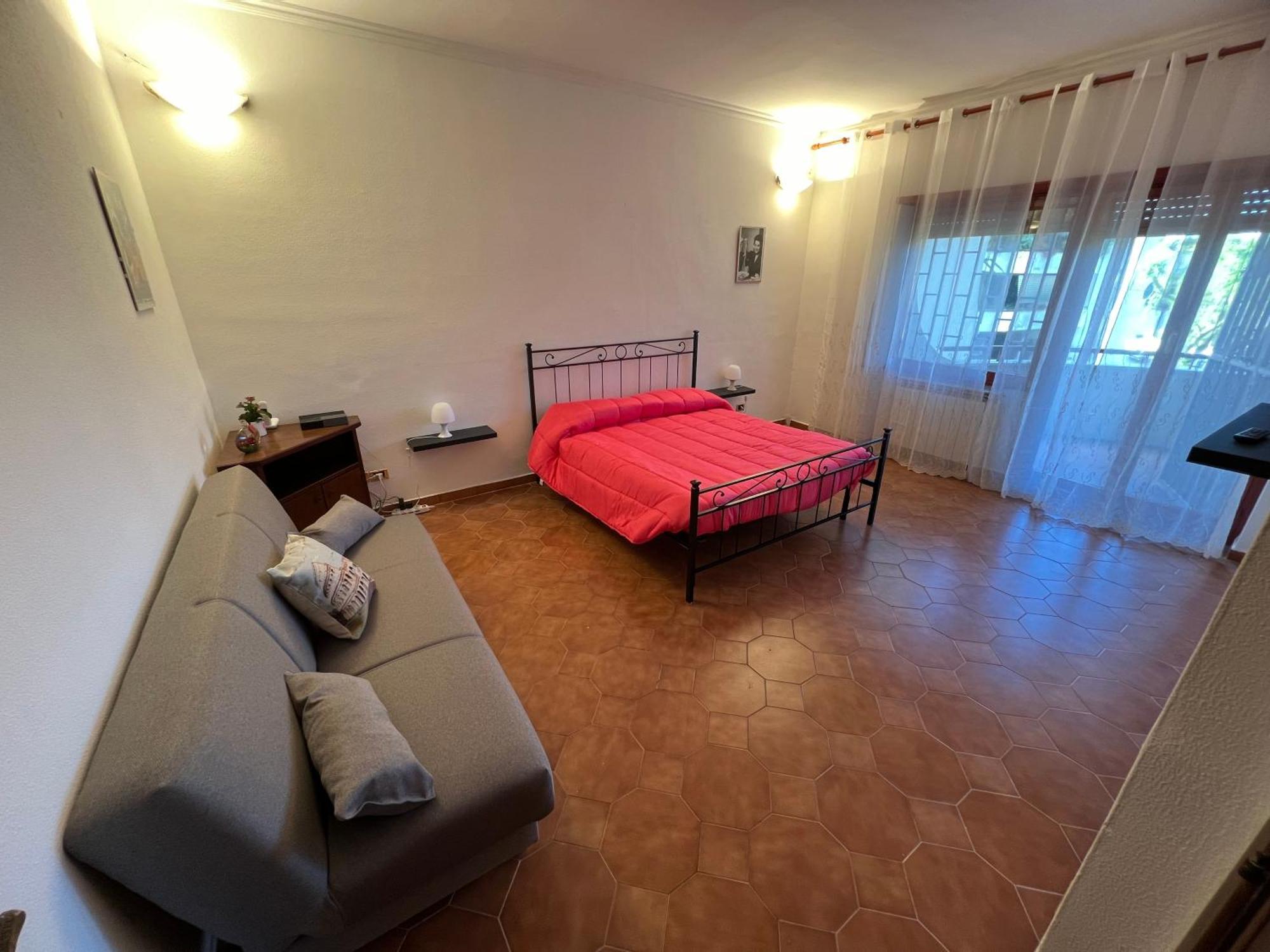 Paki House Luxury Roma