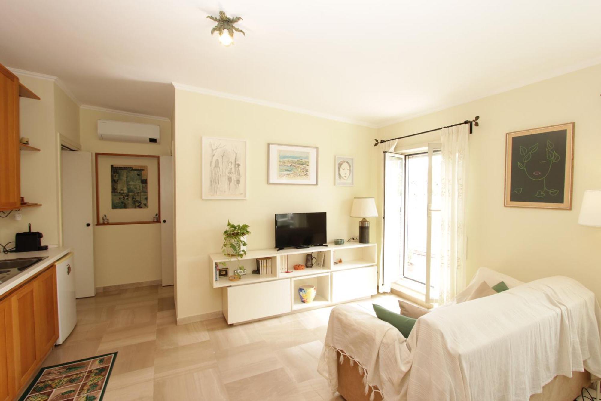 Pironti Flat *