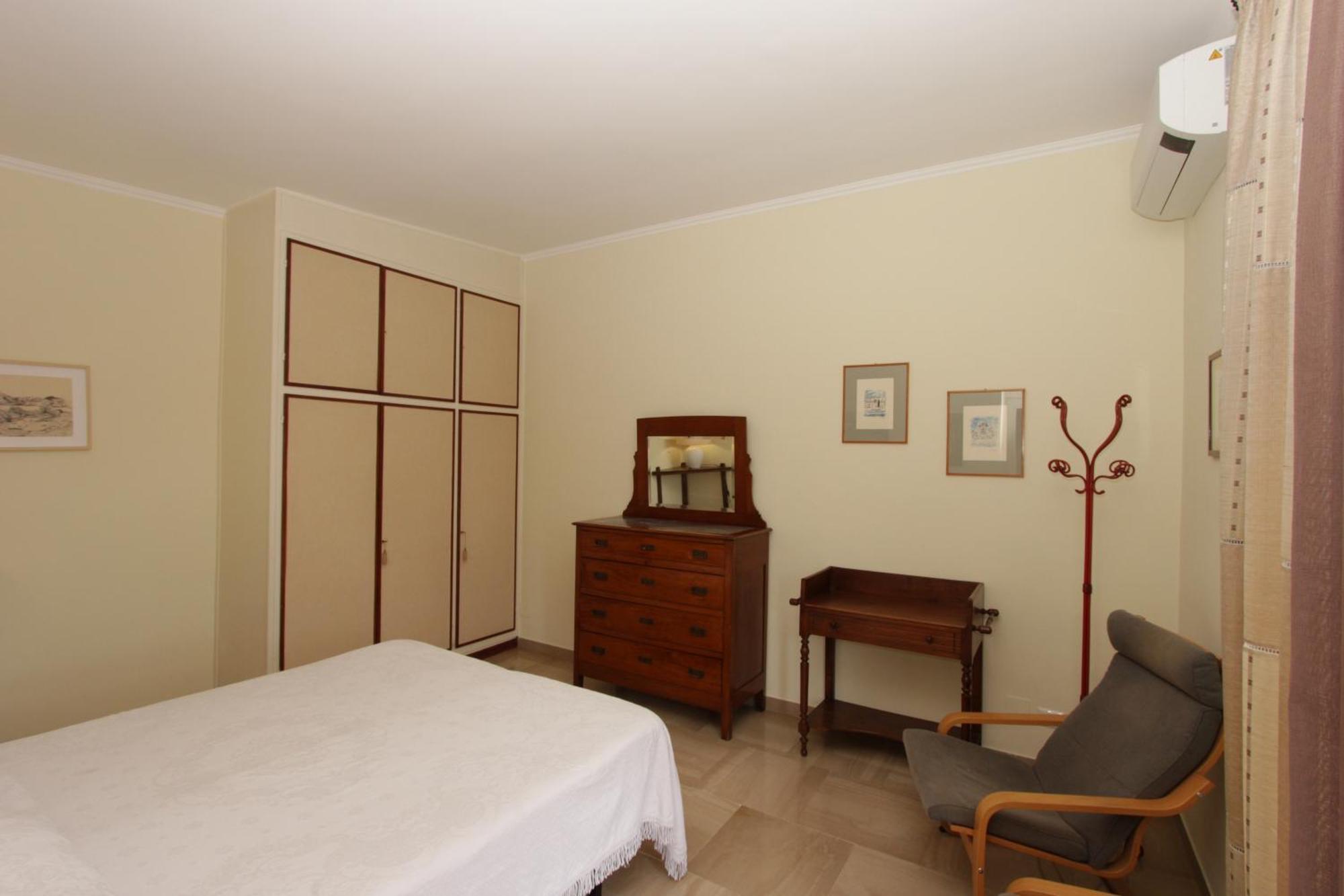Pironti Flat *