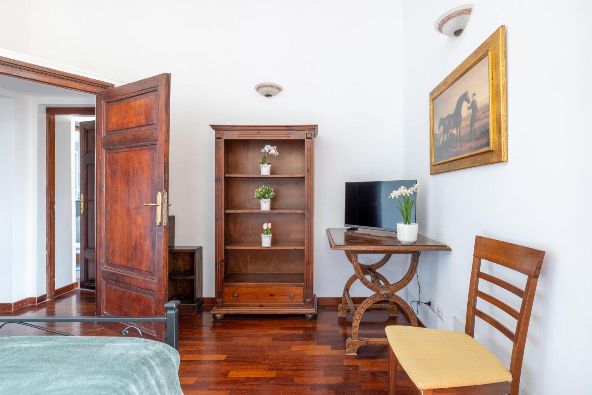 Luxury In The Heart Of - Near Metro A And B Apartment Rome