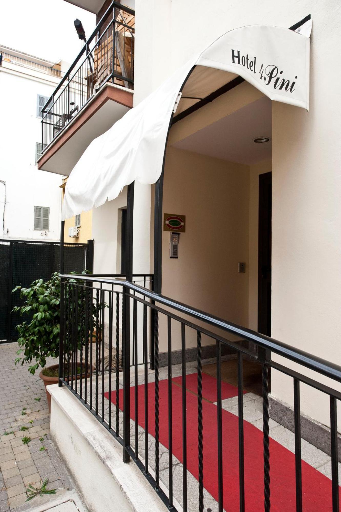 4 Pini Hotel
