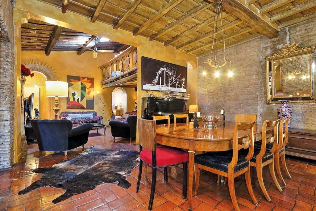 Spectacular Luxury Flat In Trastevere Apartment Rome