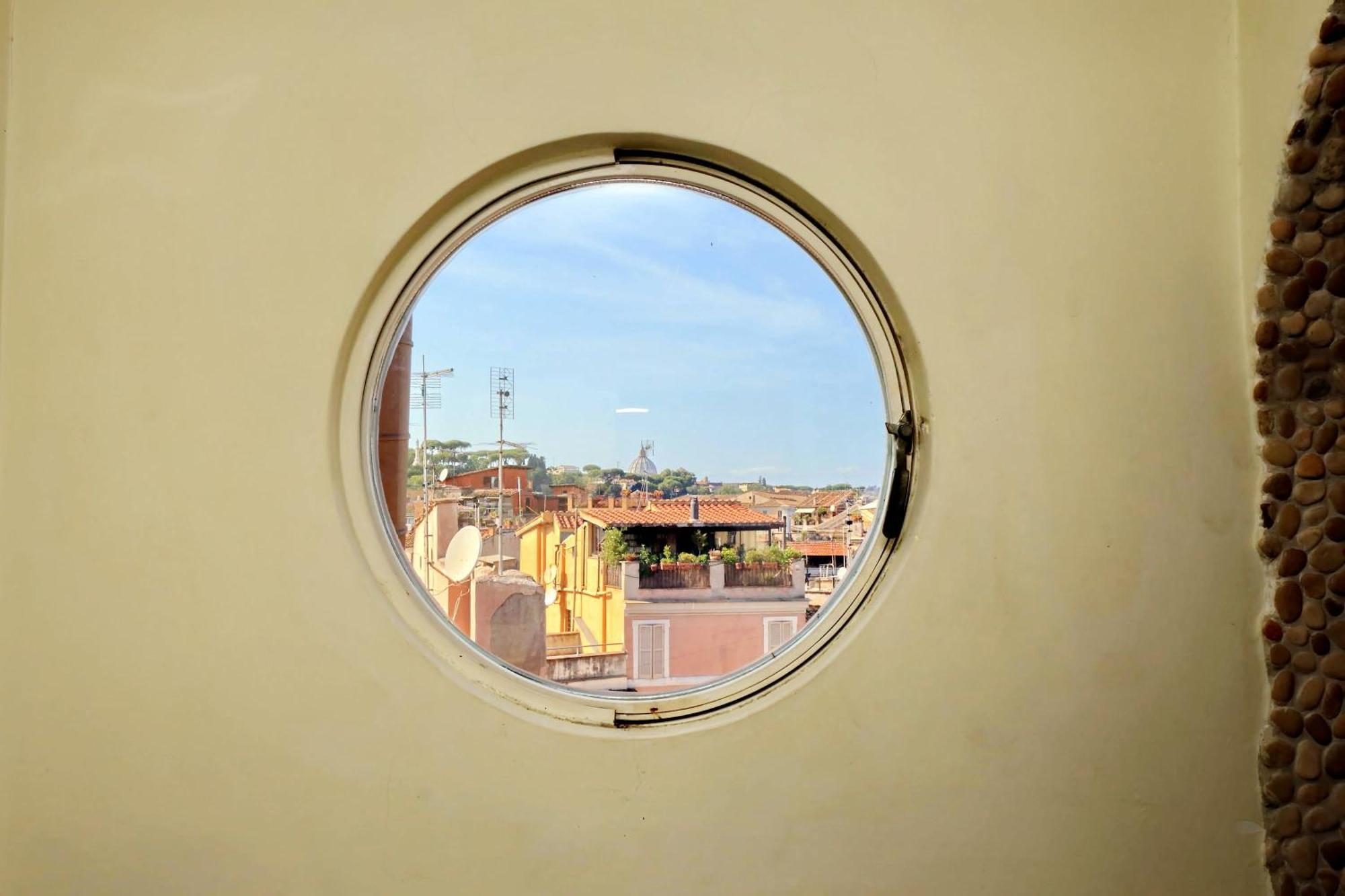 Apartment Vicolo Del Cinque Penthouse | Romeloft Rom