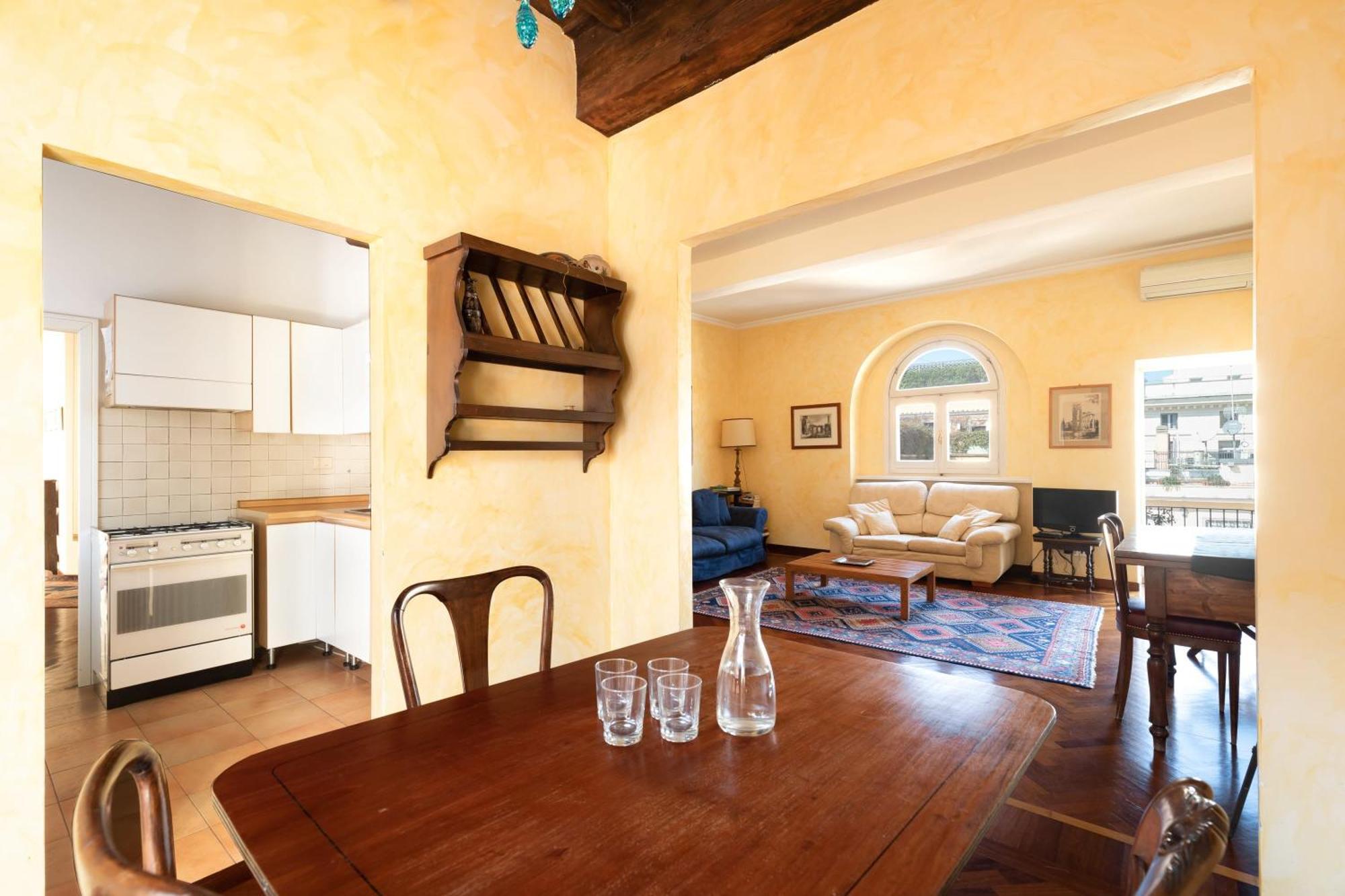 Trevi Comfortable With Terrace | Romeloft Apartment *