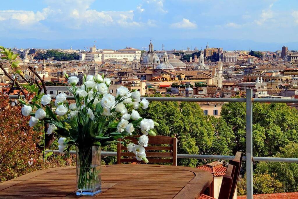 Apartment Sant'onofrio Terrace