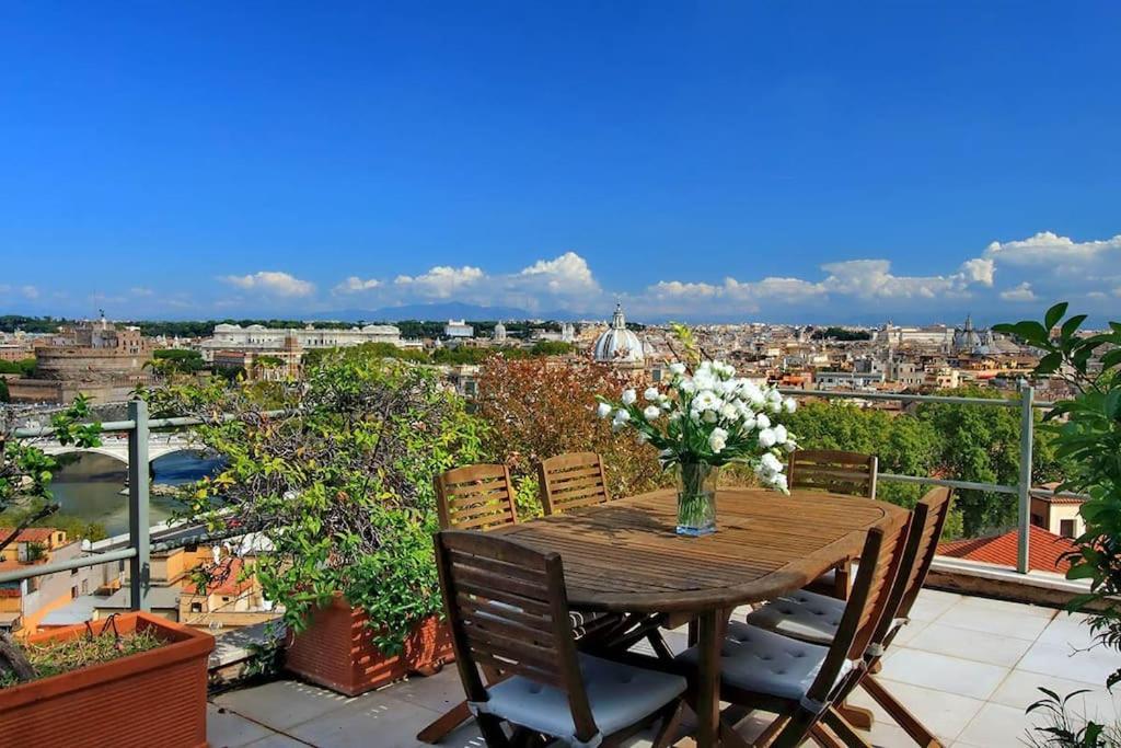 Sant'onofrio Terrace Apartment Rom