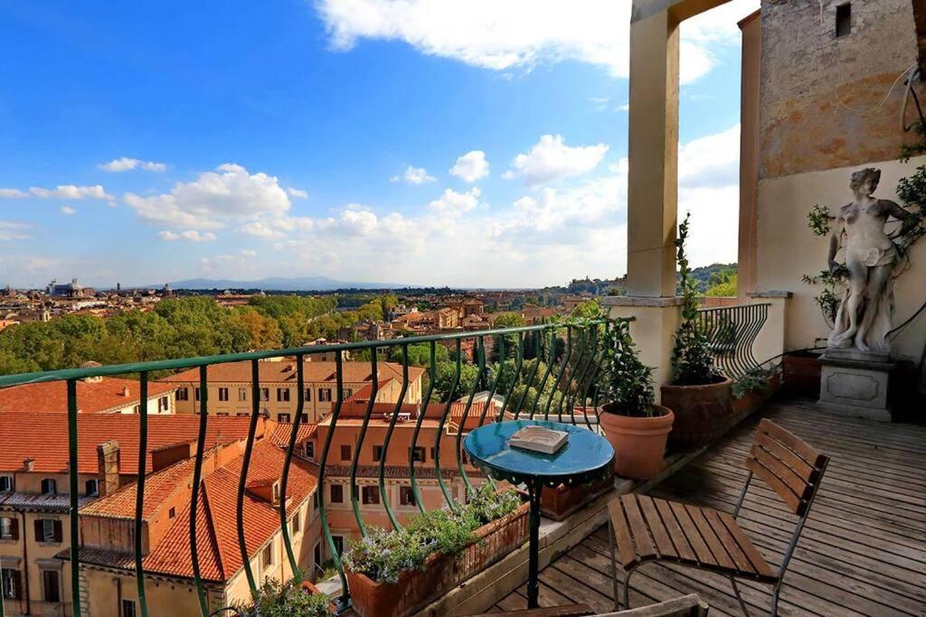 Apartment Sant'onofrio Terrace Rom