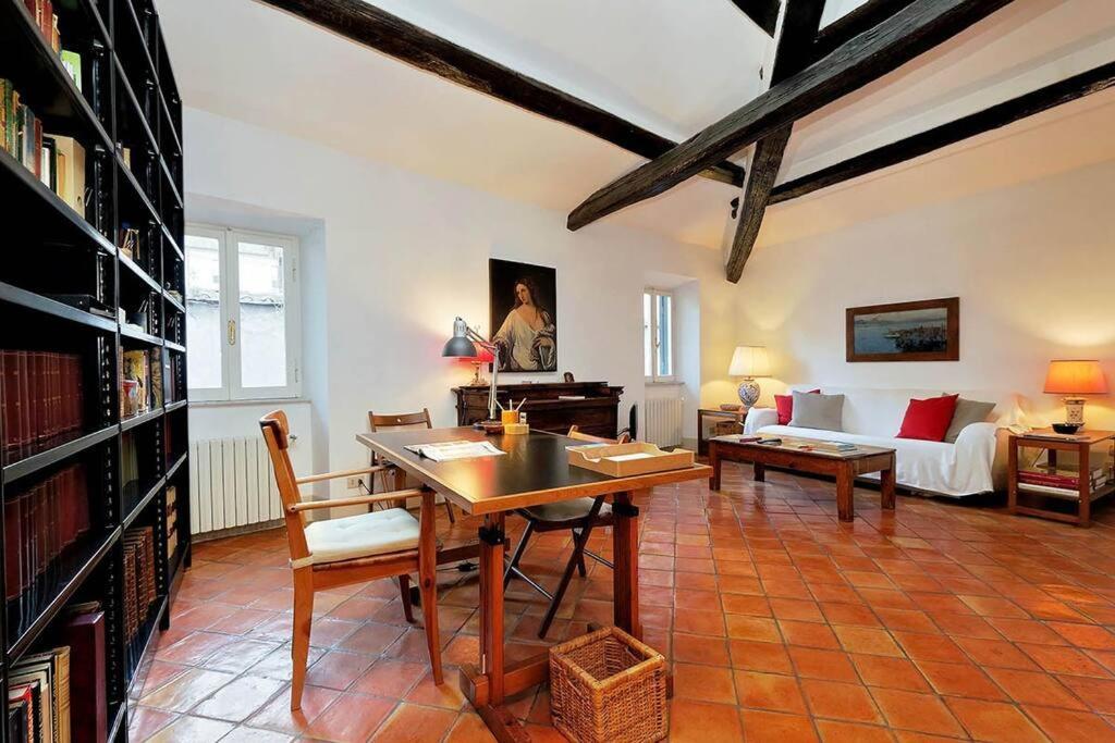 Trastevere Charming Loft | Romeloft Apartment *